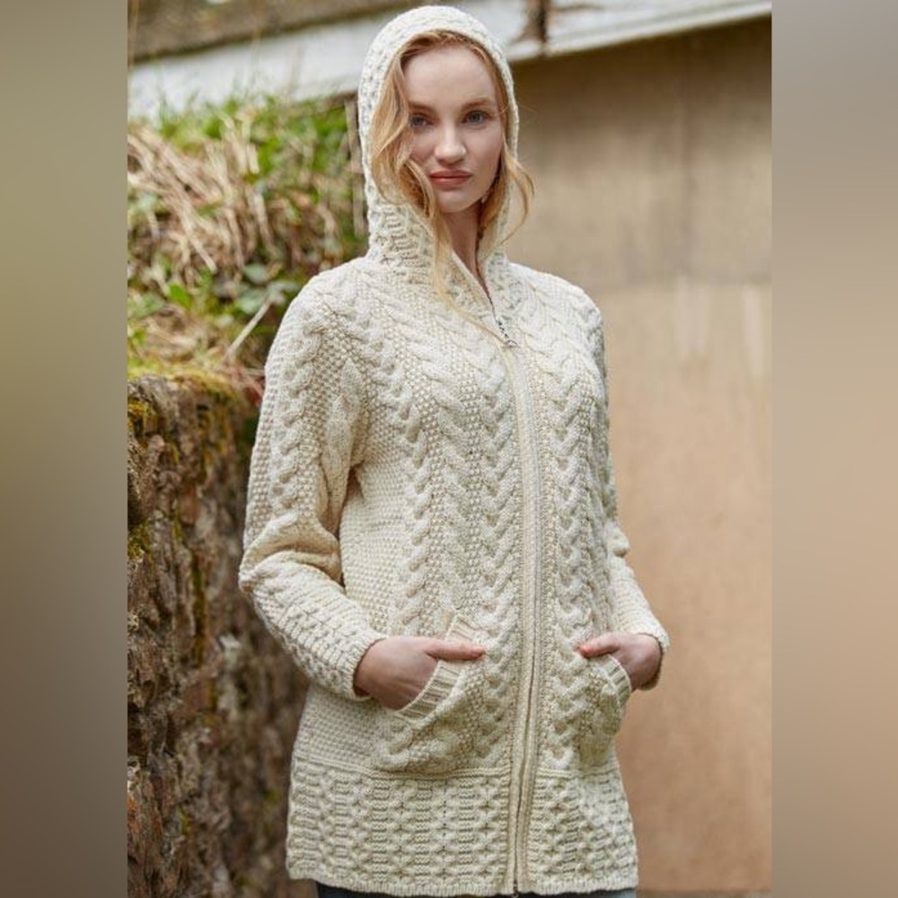 *SOLD* NWT Aran Crafts Hooded Coat with Celtic Knot